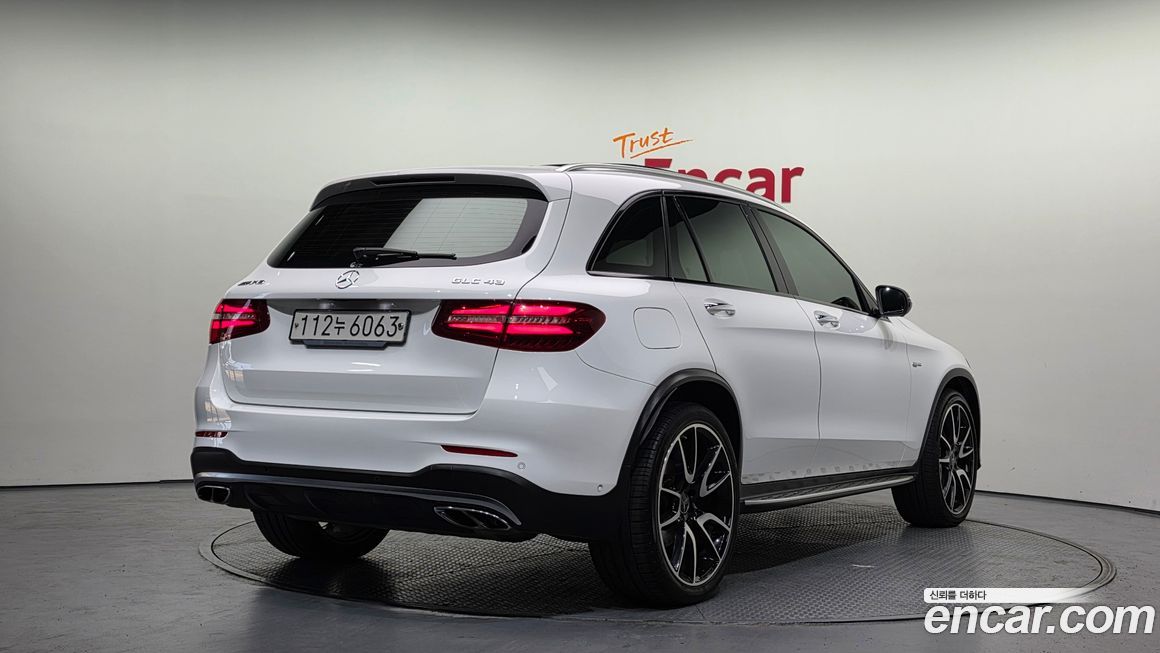 Mercedes-Benz GLC-Class 2019