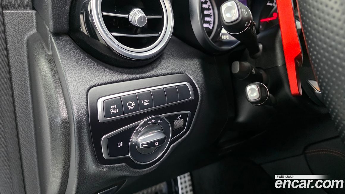 Mercedes-Benz GLC-Class 2019