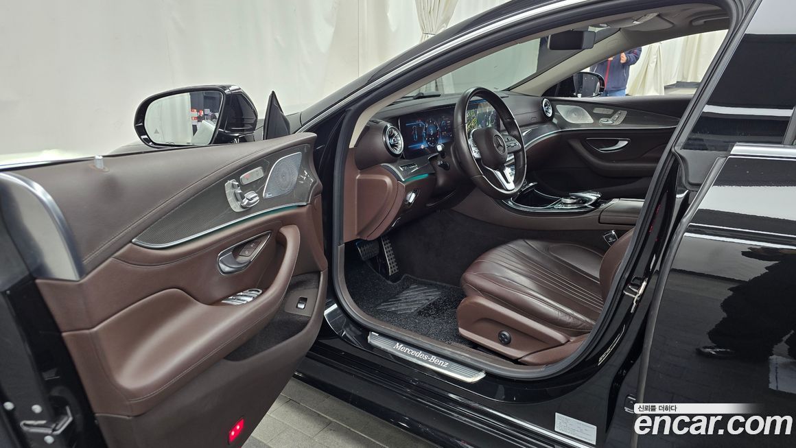 Mercedes-Benz CLS-Class 2019
