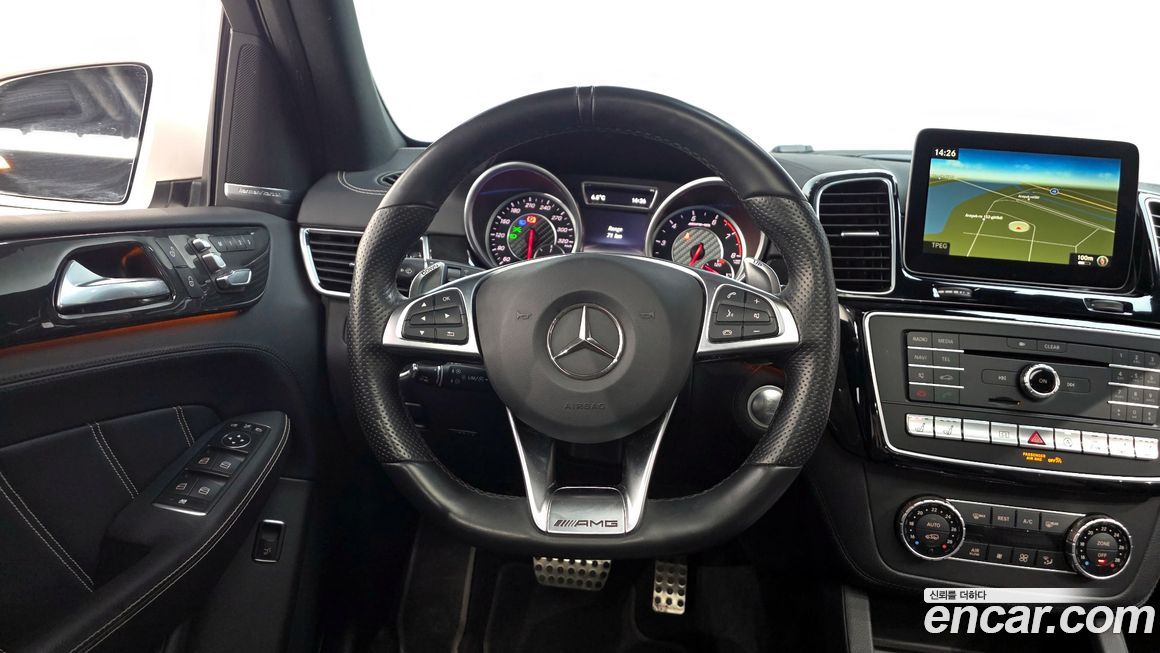 Mercedes-Benz GLE-Class 2016