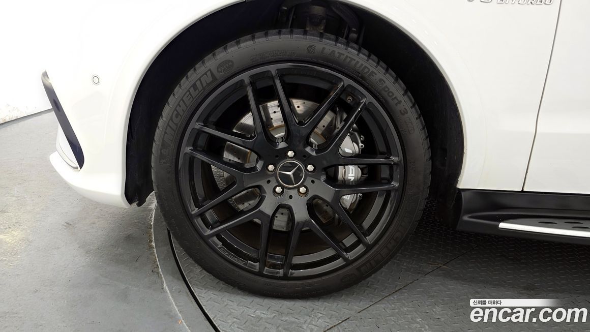 Mercedes-Benz GLE-Class 2016