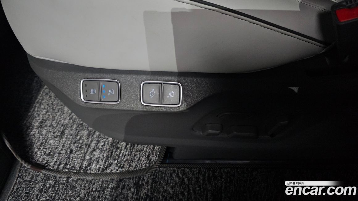 Hyundai Staria 2023
