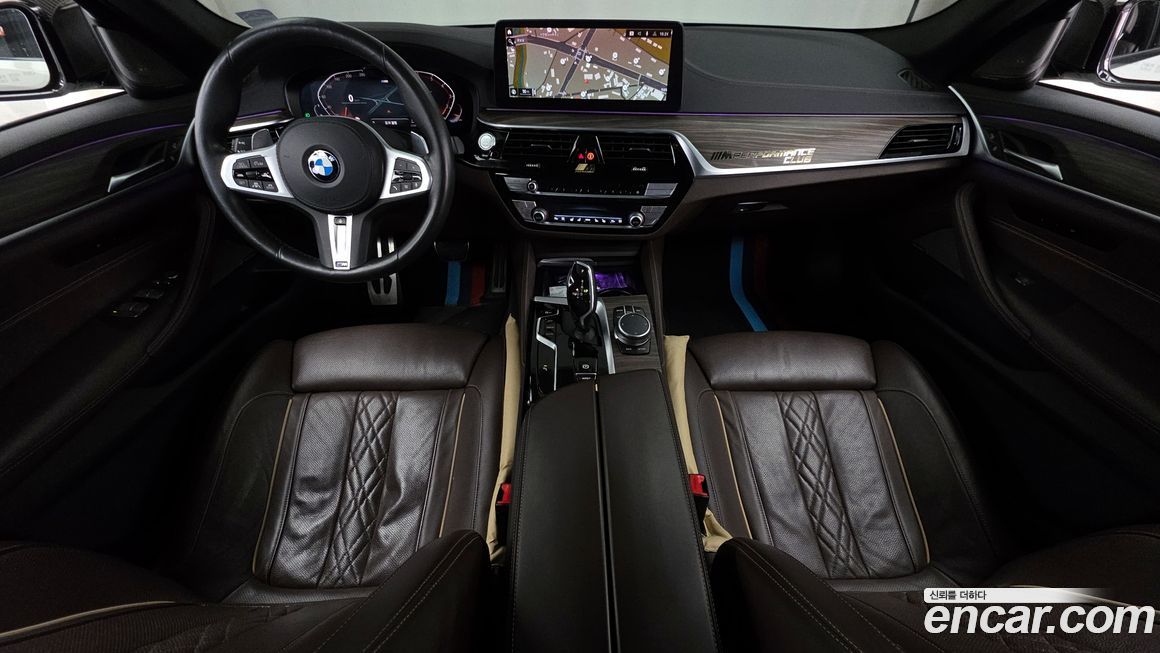 BMW 5-Series 2021