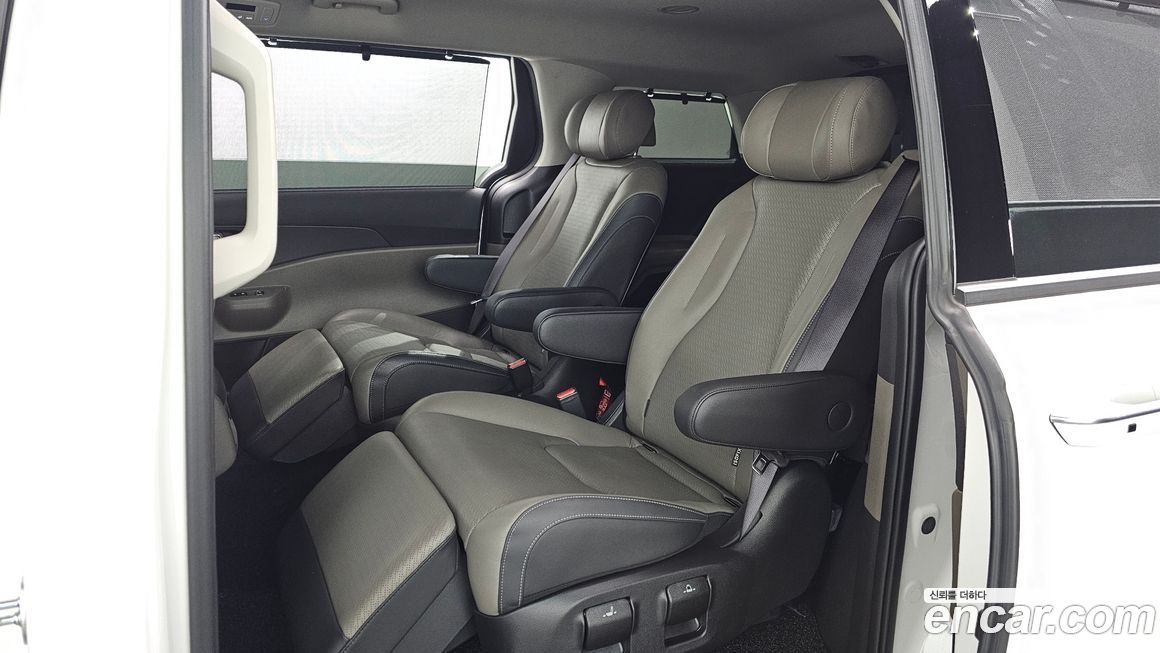 Kia Canival 2024