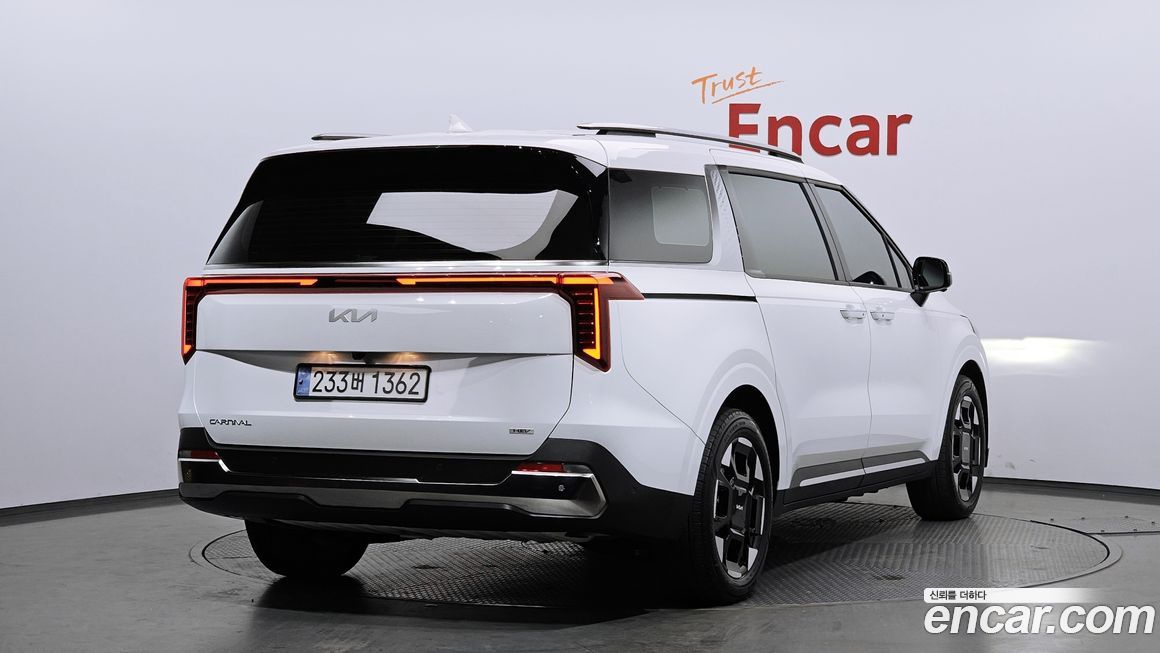 Kia Canival 2024