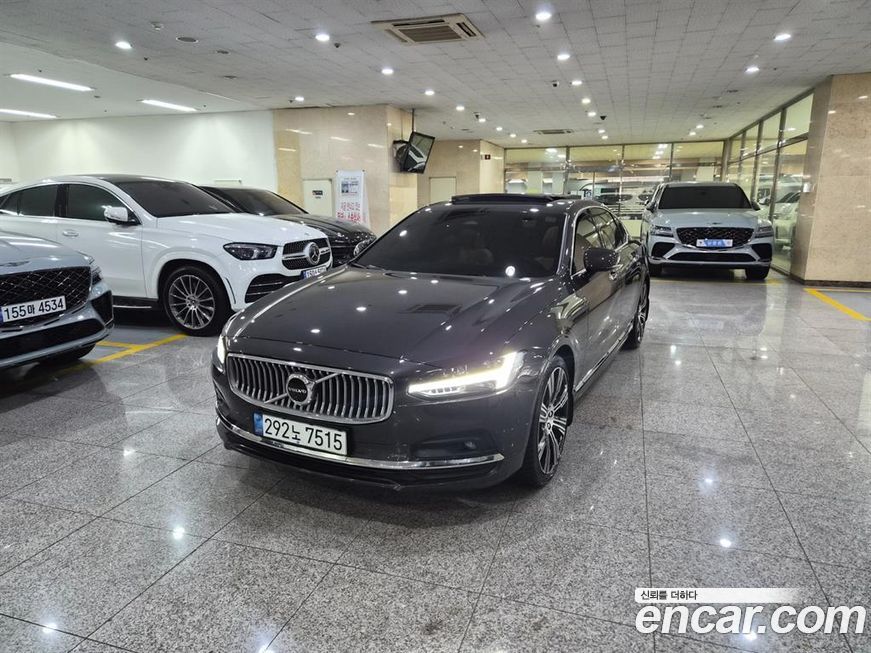 Volvo S90 2022