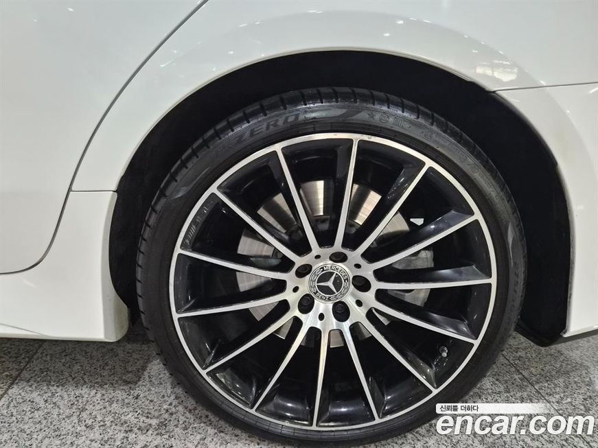 Mercedes-Benz CLS-Class 2021