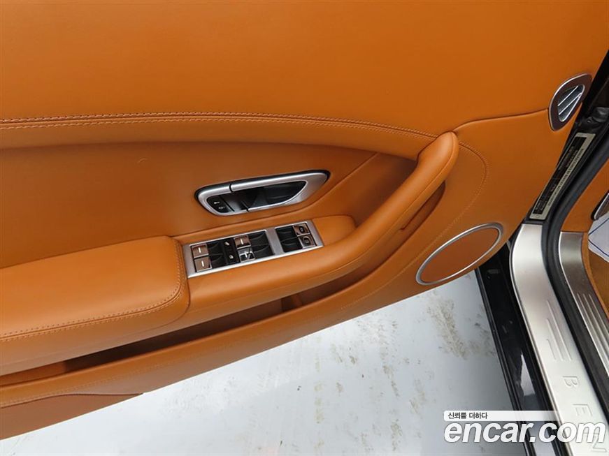 Bentley Continental 2014