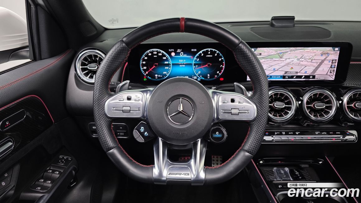 Mercedes-Benz GLB-Class 2023