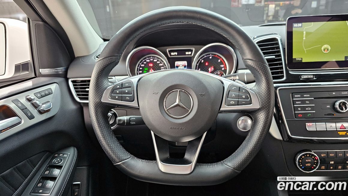 Mercedes-Benz GLE-Class 2017