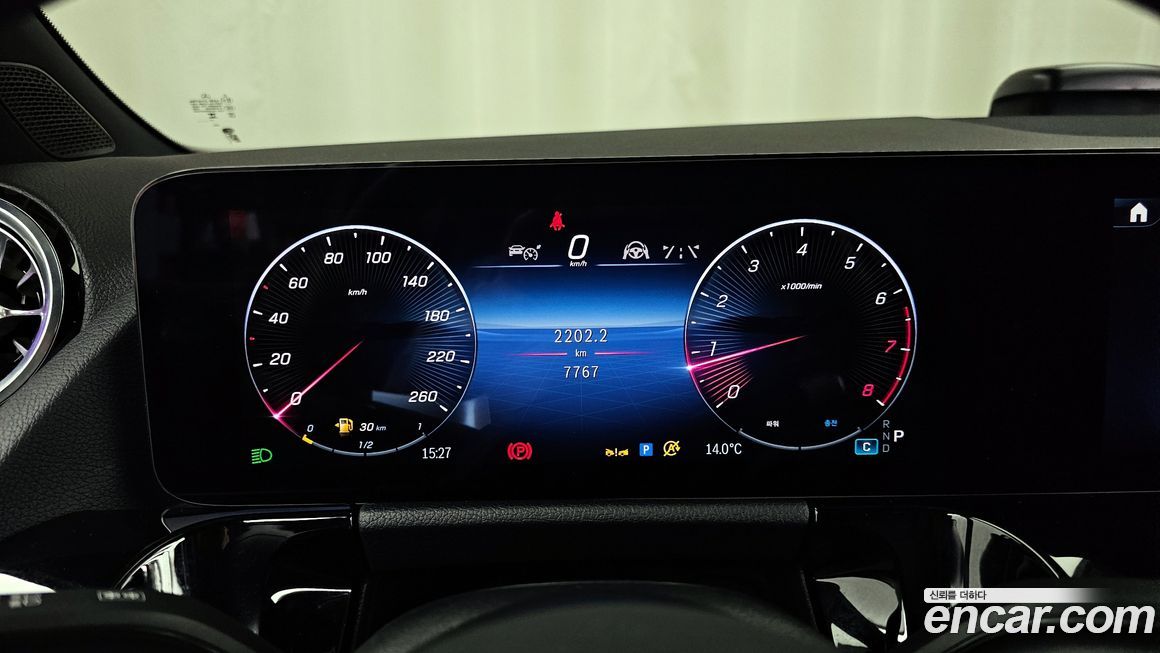 Mercedes-Benz GLA-Class 2024