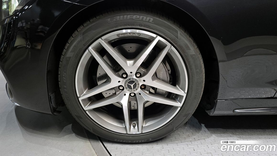 Mercedes-Benz S-Class 2019