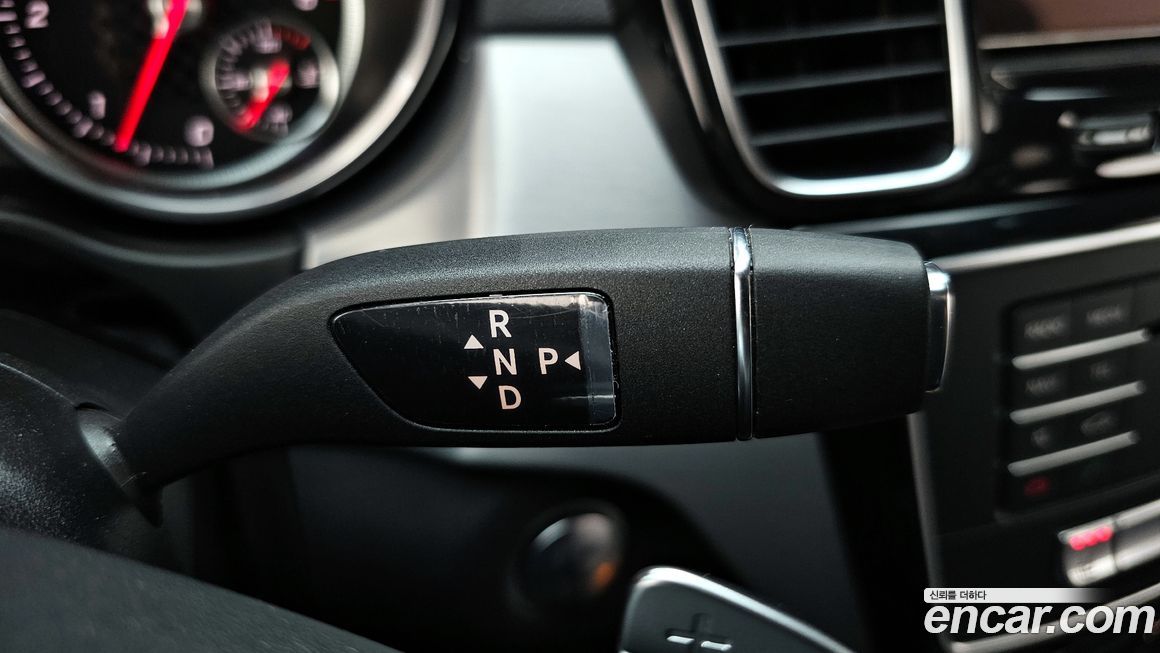 Mercedes-Benz GLE-Class 2017