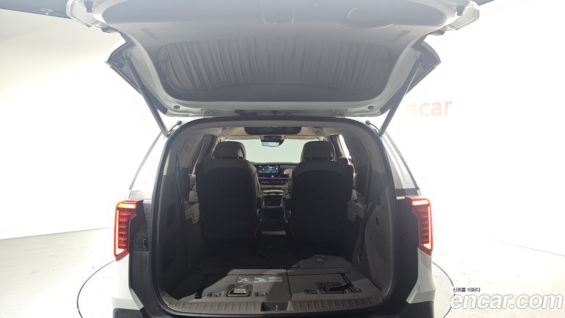 Kia Canival 2024