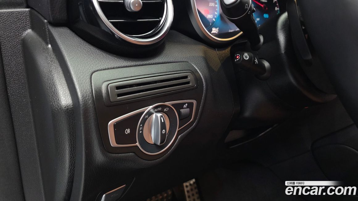 Mercedes-Benz GLC-Class 2022