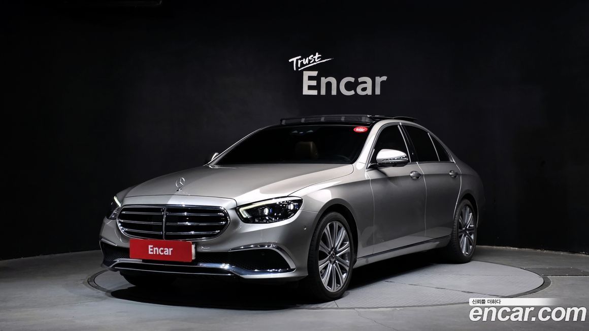 Mercedes-Benz E-Class 2021