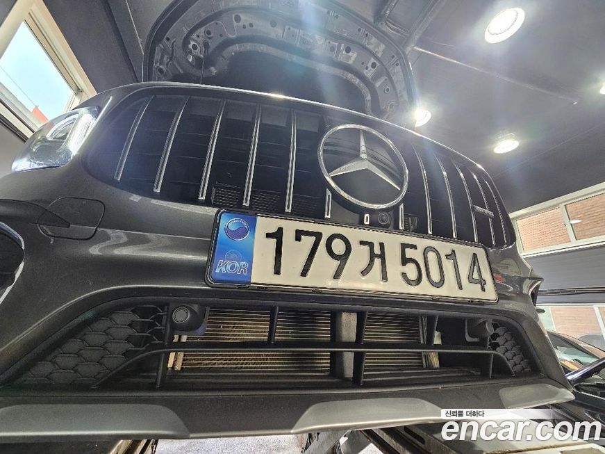 Mercedes-Benz GLB-Class 2022