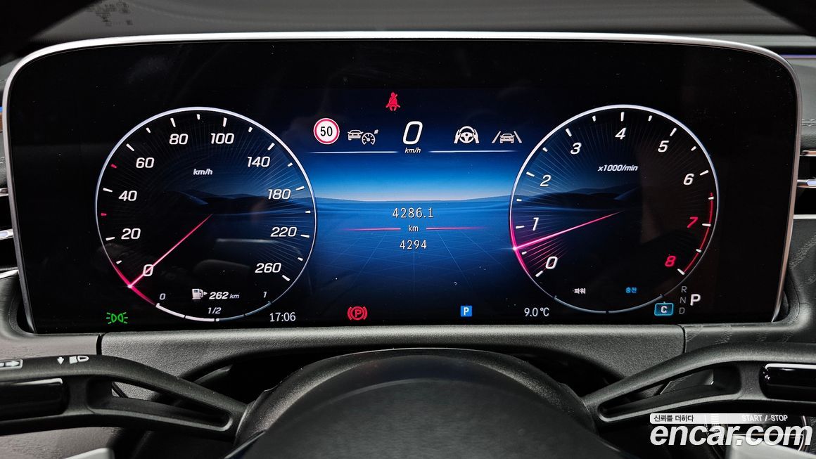 Mercedes-Benz E-Class 2025