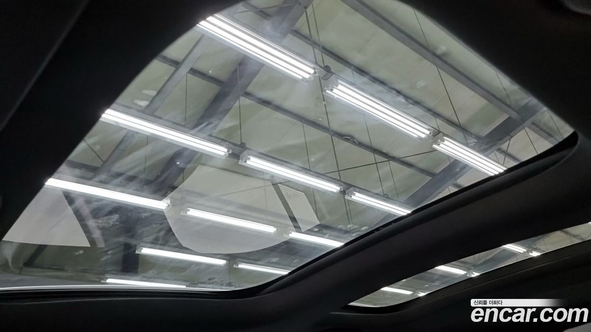 Mercedes-Benz GLB-Class 2025