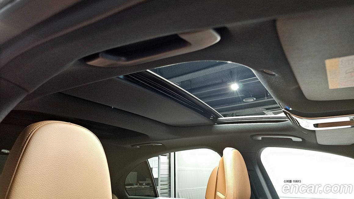 Mercedes-Benz E-Class 2025