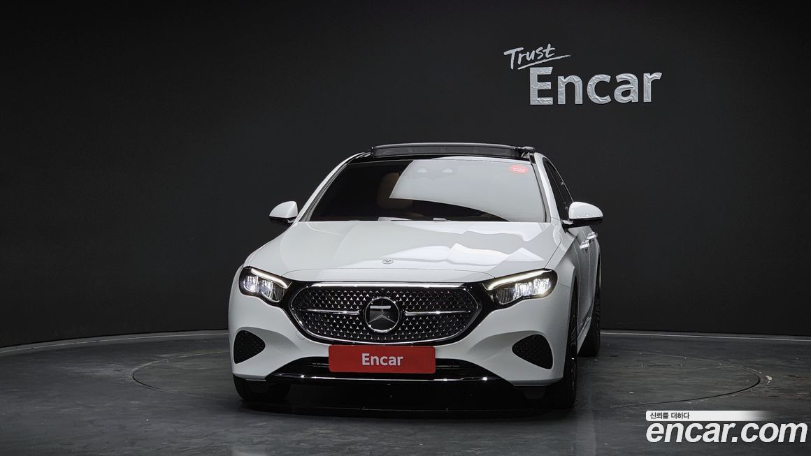 Mercedes-Benz E-Class 2025