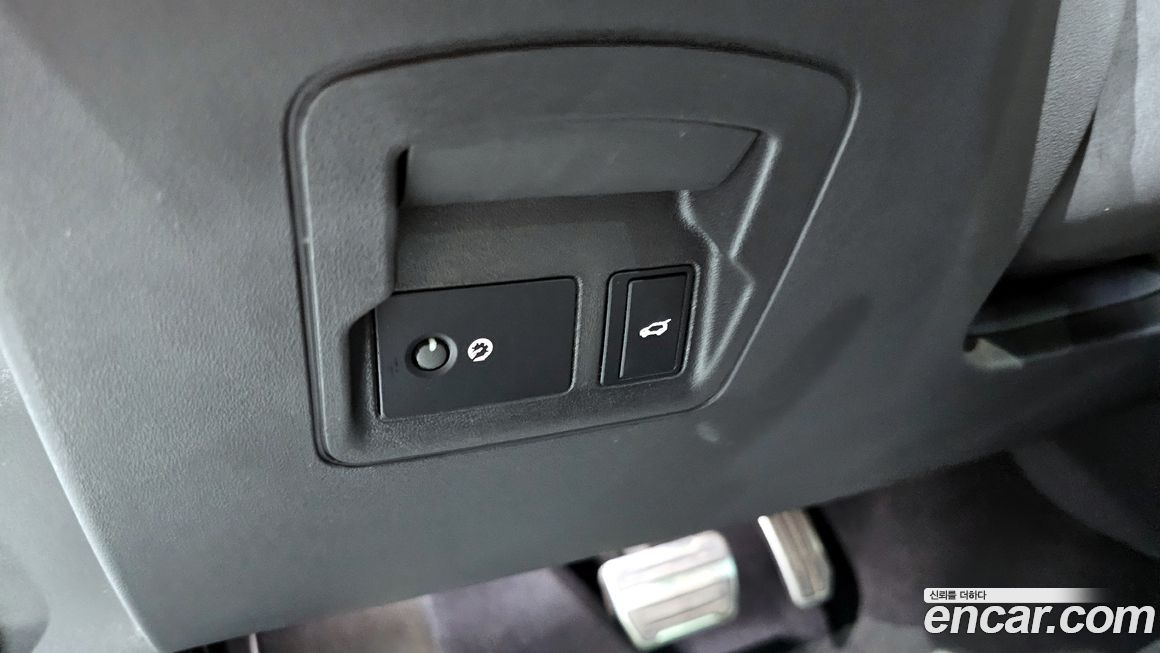Land Rover Range Rover Velar 2023