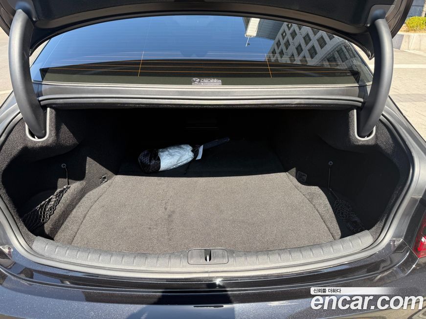 Genesis G80 2025