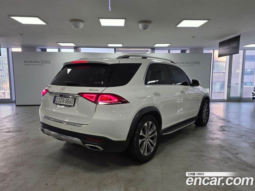 Mercedes-Benz GLE-Class 2023