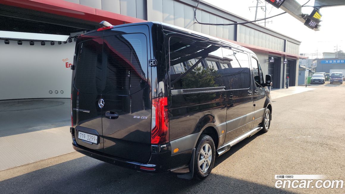 Mercedes-Benz Sprinter 2021