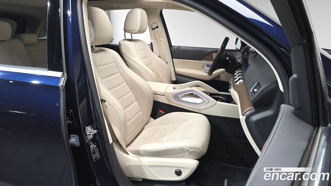 Mercedes-Benz GLE-Class 2021