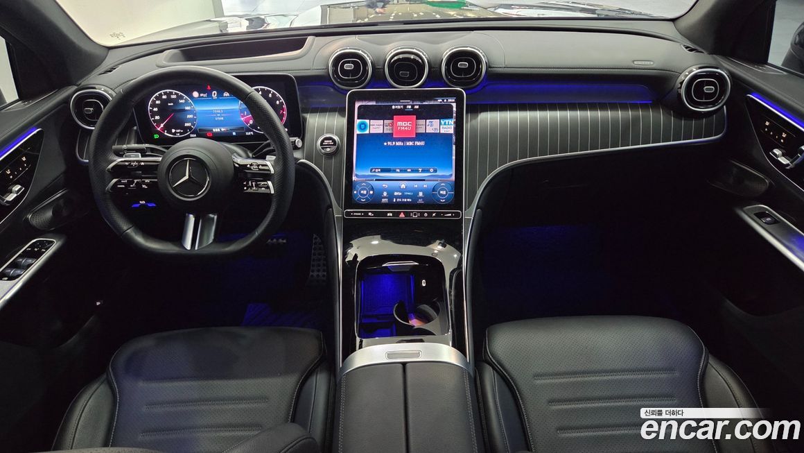 Mercedes-Benz GLC-Class 2024