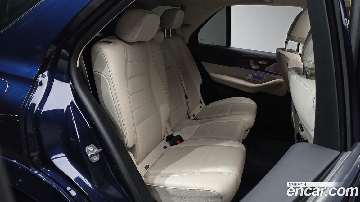 Mercedes-Benz GLE-Class 2021