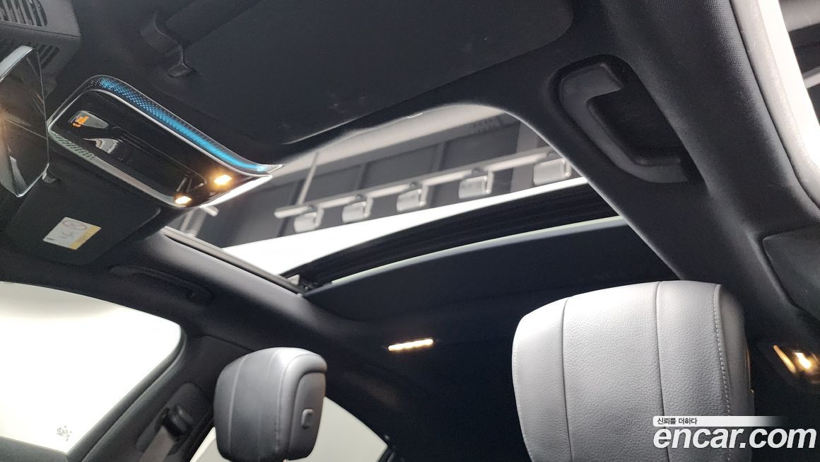 Mercedes-Benz S-Class 2022