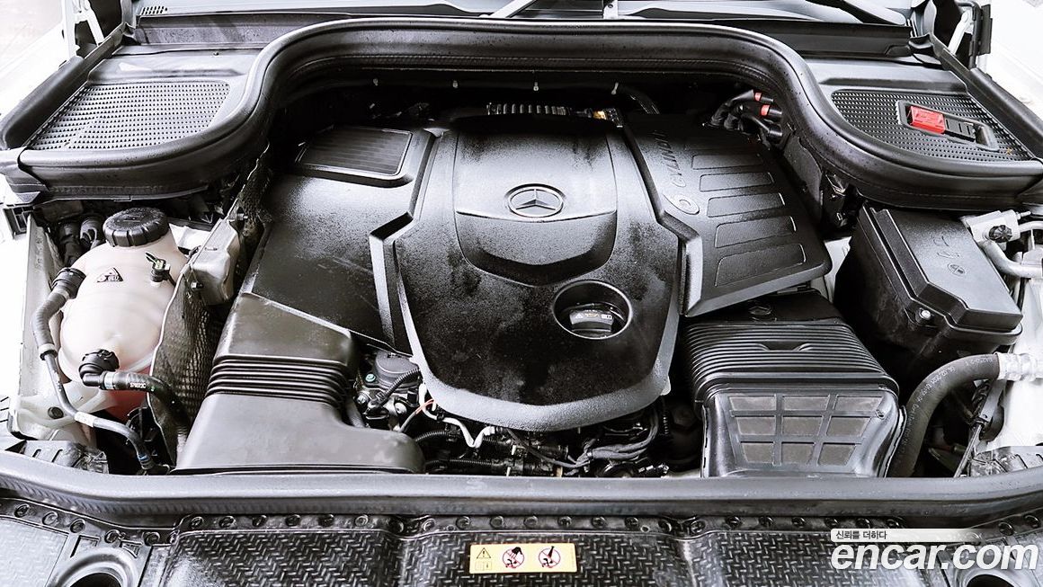 Mercedes-Benz GLE-Class 2021