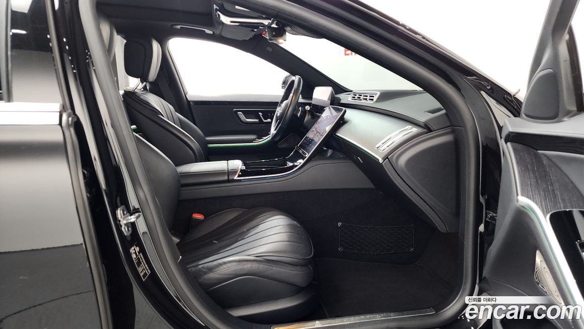 Mercedes-Benz S-Class 2022