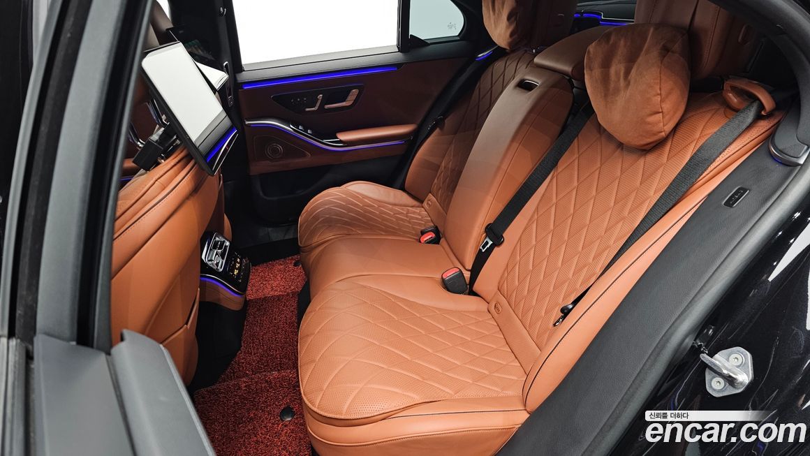 Mercedes-Benz S-Class 2021