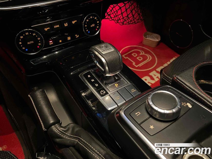 Mercedes-Benz G-Class 2013