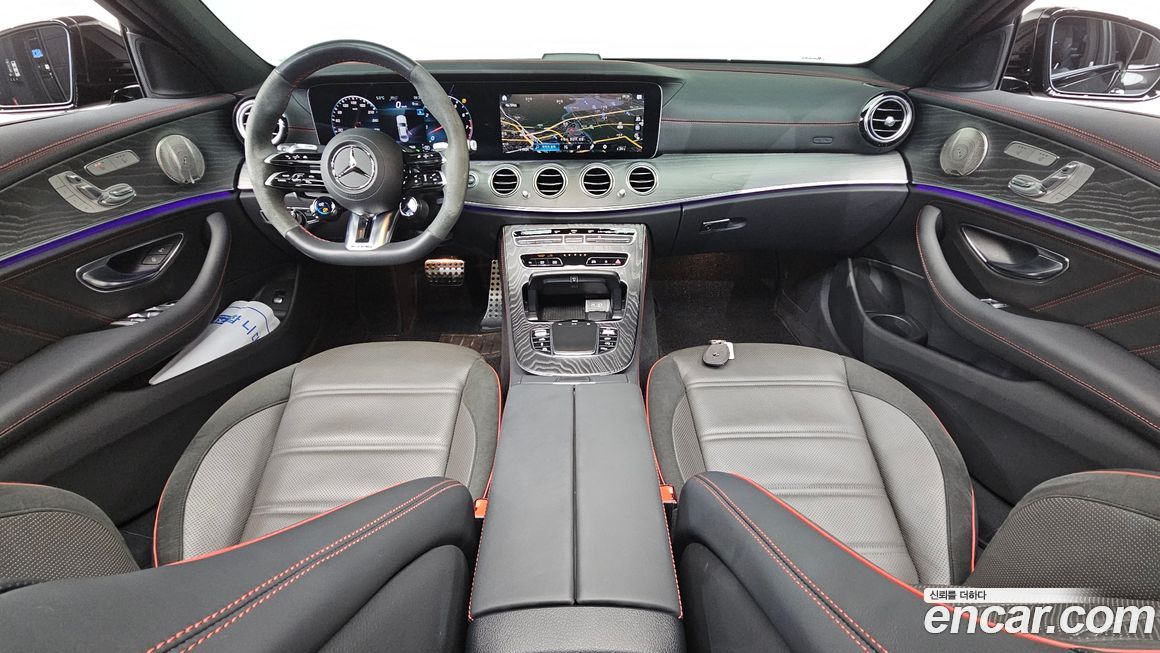 Mercedes-Benz E-Class 2023