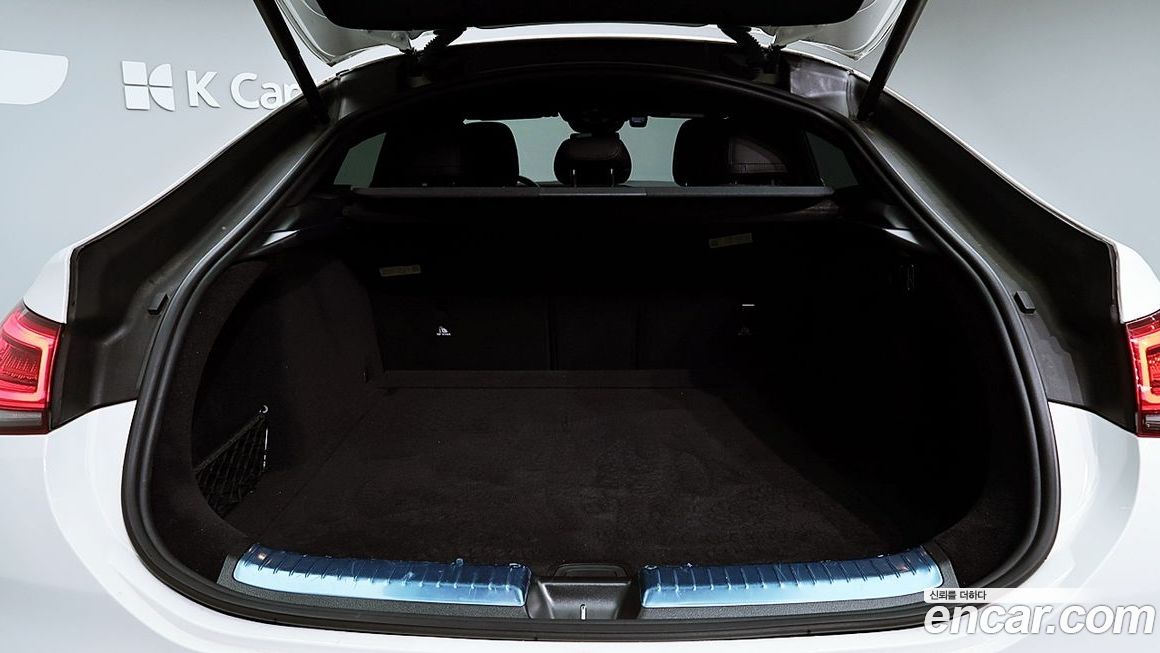 Mercedes-Benz GLE-Class 2021