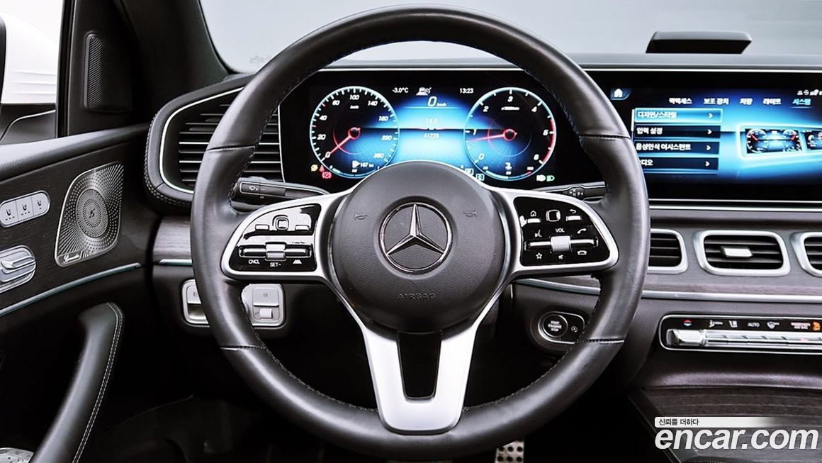 Mercedes-Benz GLE-Class 2021