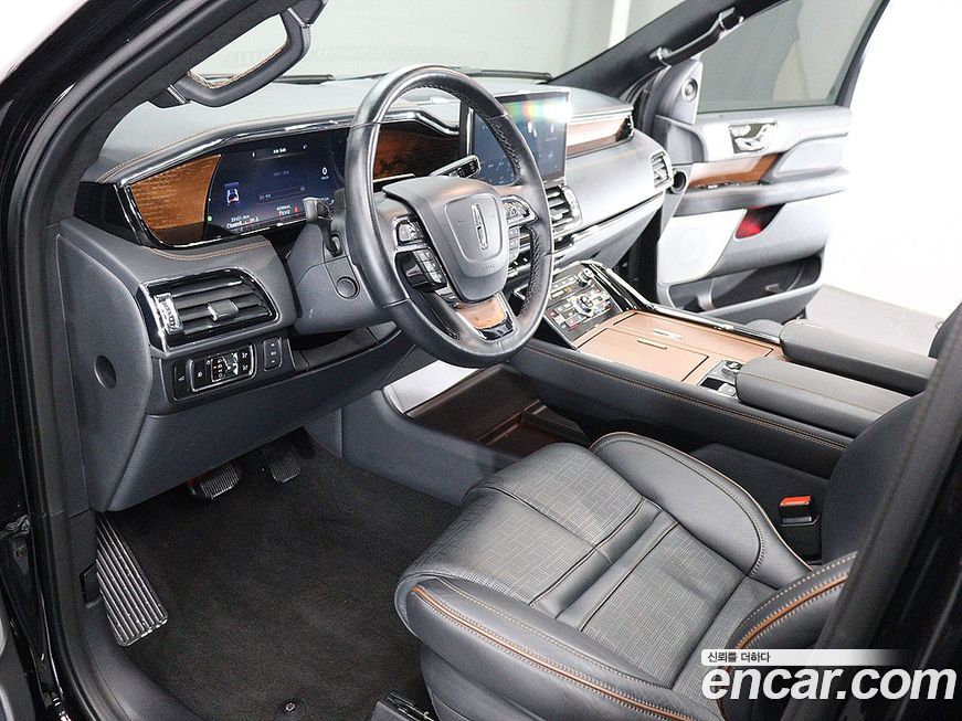 Lincoln Navigator 2023