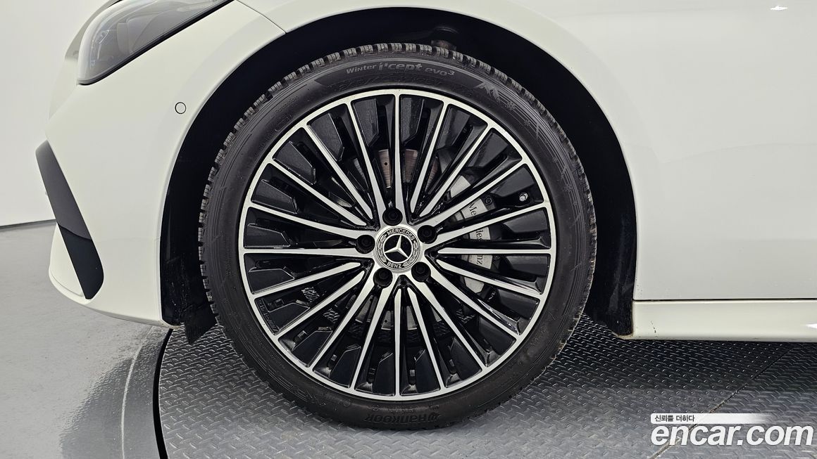 Mercedes-Benz CLE-Class 2024