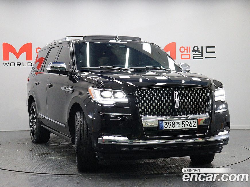 Lincoln Navigator 2023