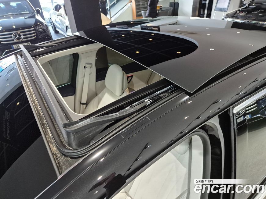 Mercedes-Benz EQE 2025