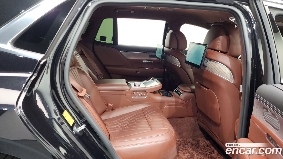 Genesis G90 2025