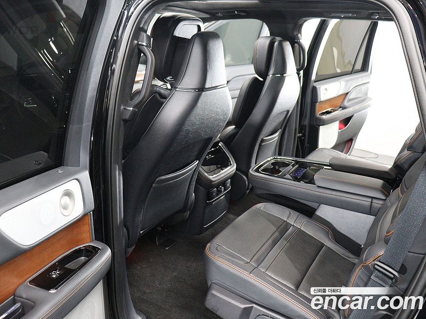 Lincoln Navigator 2023