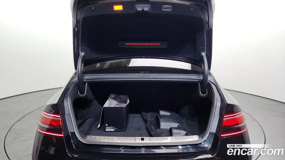 Genesis G90 2025