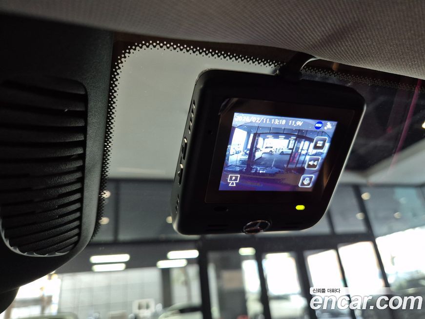 Mercedes-Benz EQE 2025