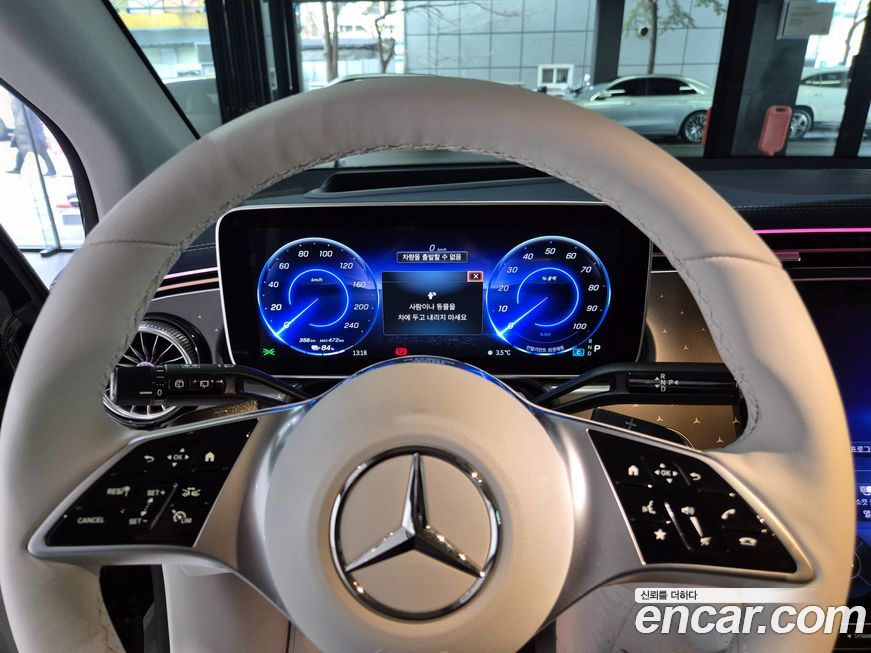 Mercedes-Benz EQE 2025