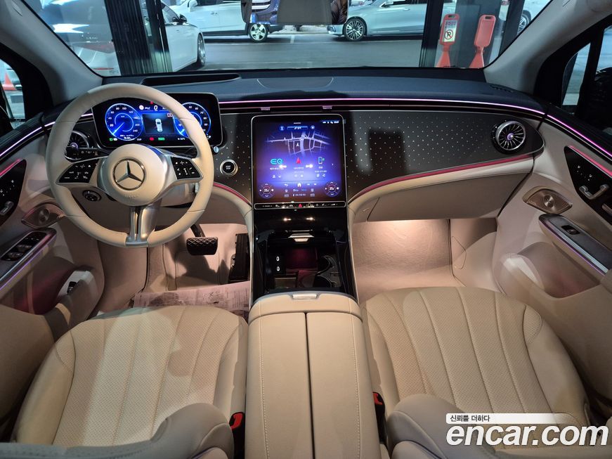 Mercedes-Benz EQE 2025